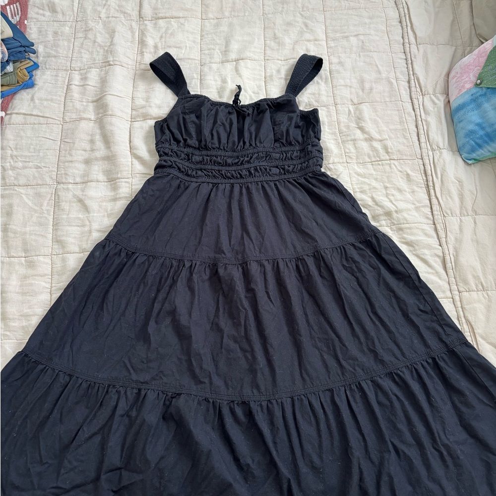 Black Sleeveless Dress